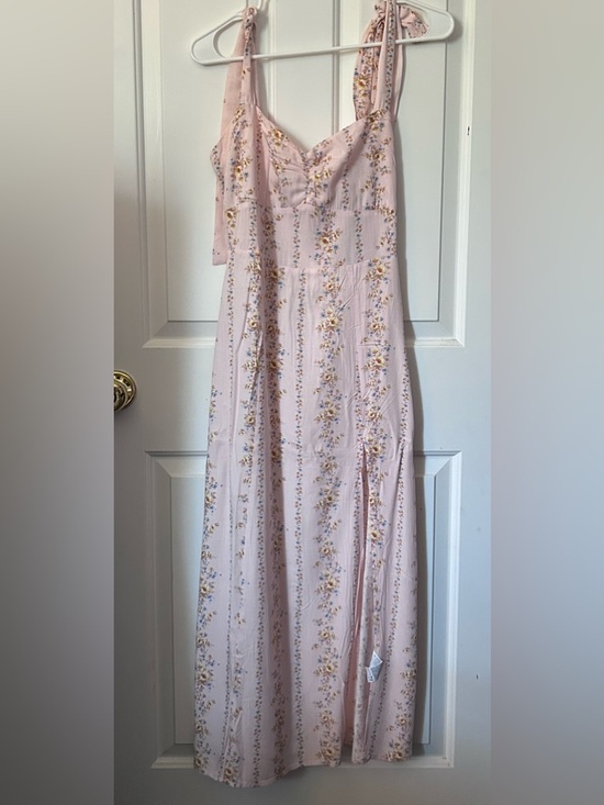 Forever 21 Dresses & Skirts - Forever 21 Pink Floral Maxi Dress Size Medium